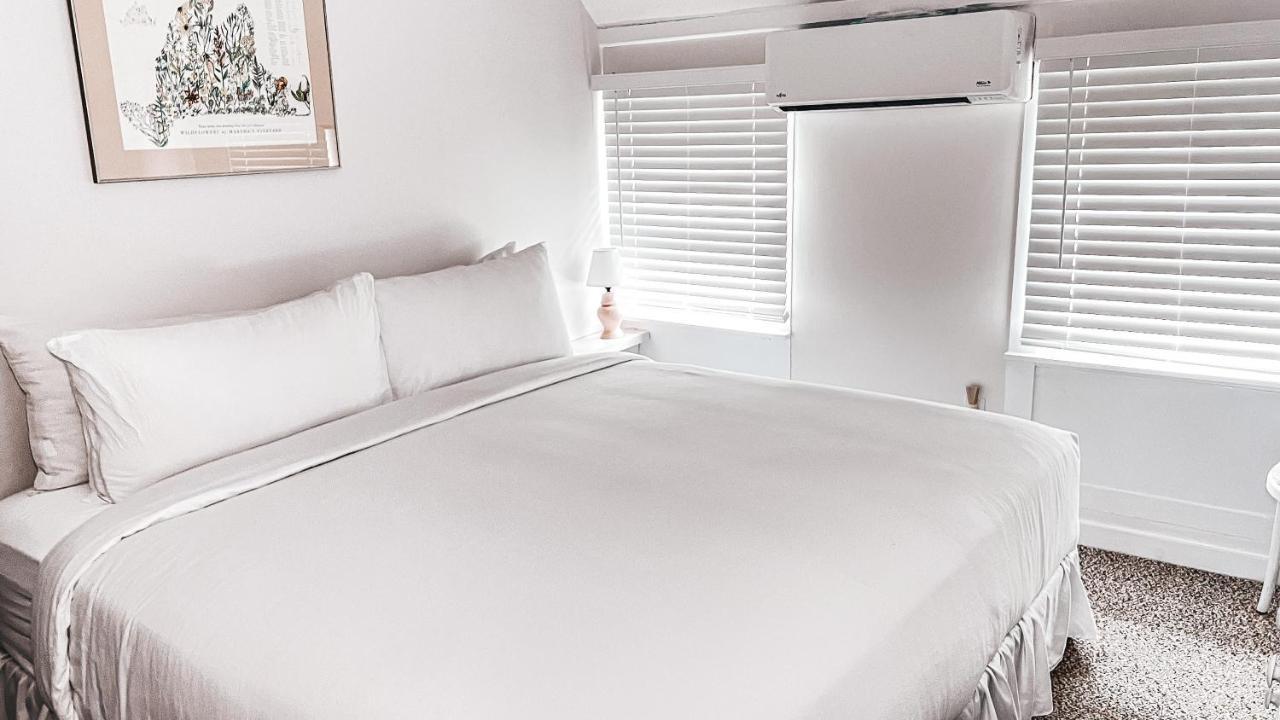 Capricorn Beach House Oak Bluffs Bagian luar foto
