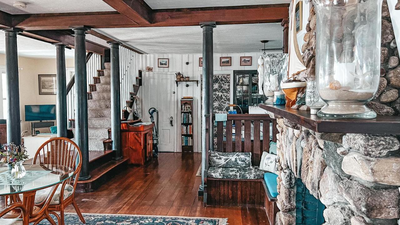 Capricorn Beach House Oak Bluffs Bagian luar foto